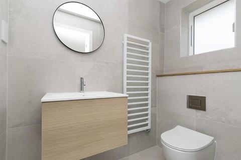 101a Henley Road, Caversham, Reading, RG4 6DS