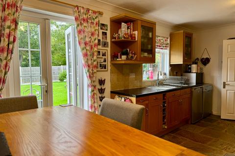 4 The Craft, Sutton St Nicholas, Hereford, HR1 3BZ