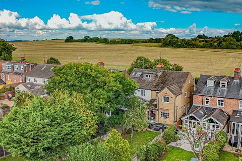 4 bedroom semi-detached house for sale, Luton Road, Harpenden, AL5