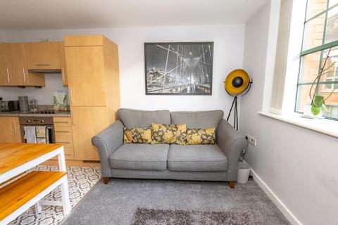 1 bedroom flat for sale, Alexandra House, Rutland Street, LE1 1SS