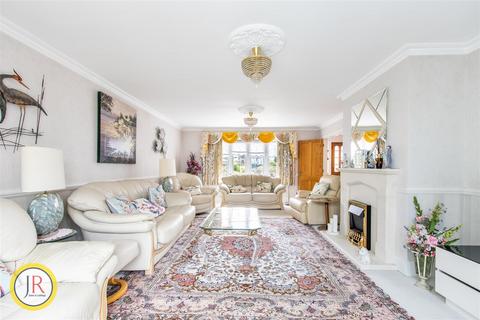 4 bedroom detached house for sale, Oak Lane, Cuffley