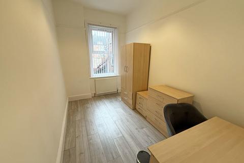 2 bedroom terraced house for sale, Chillingham Road, Newcastle upon Tyne, Tyne and Wear