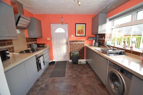 11 Delph Crescent, Clayton, Bradford, BD14 6RY