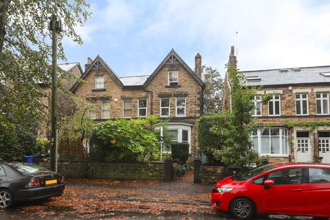 2 bedroom flat for sale, Montgomery Road, Sheffield S7