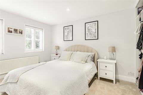 2 bedroom terraced house for sale, Hadley Highstone, Barnet, Hertfordshire, EN5