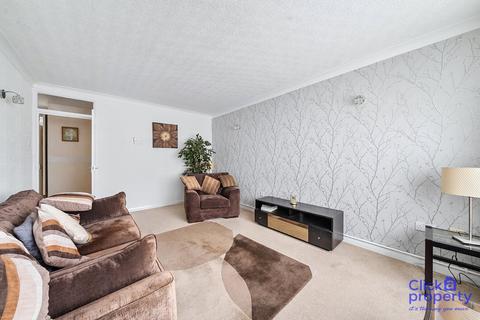 2 bedroom property to rent, Barton Meadows, Ilford IG6