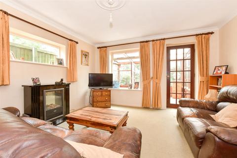 2 bedroom semi-detached house for sale, Alvington Manor View, Newport, Isle of Wight