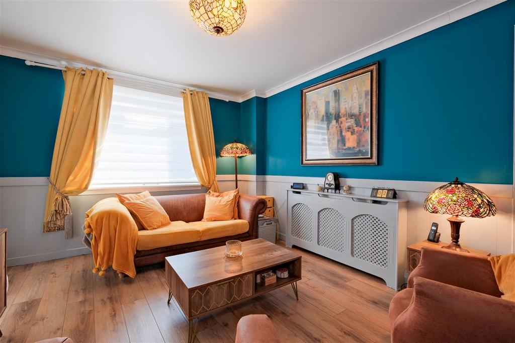 Glasgow Road, Wishaw 3 bed terraced house for sale £120,000
