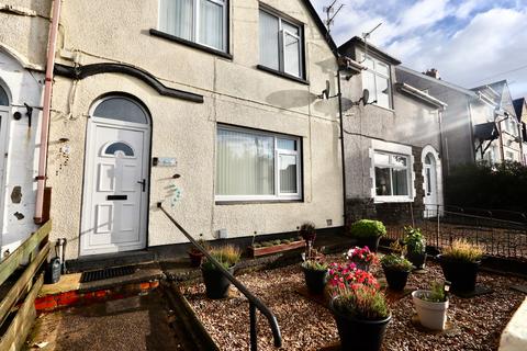 3 bedroom terraced house for sale, Penrhiw Avenue, Oakdale, NP12