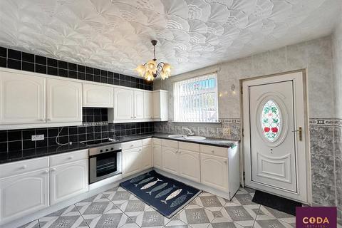 2 bedroom maisonette for sale, Riggside Road, Glasgow