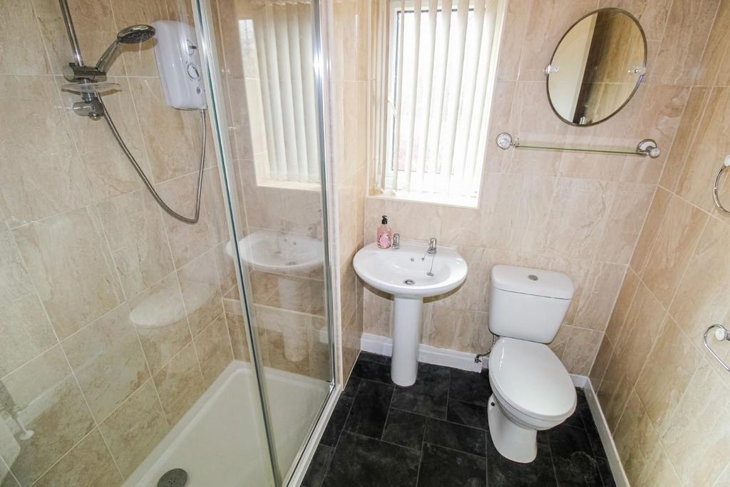 Shower room/w.c.