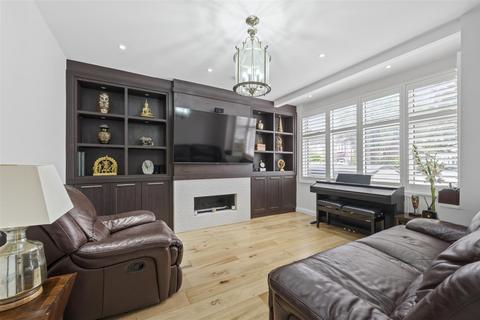 4 bedroom end of terrace house for sale, Westway, Raynes Park, SW20