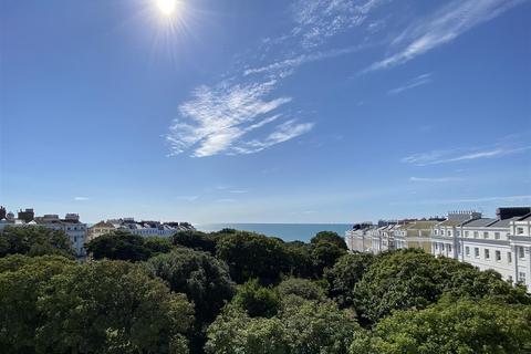 2 bedroom flat for sale, Sussex Square, Brighton BN2