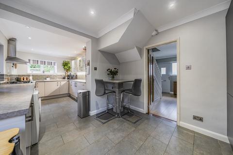 4 bedroom detached house for sale, Painters Forstal, Faversham, Kent, ME13