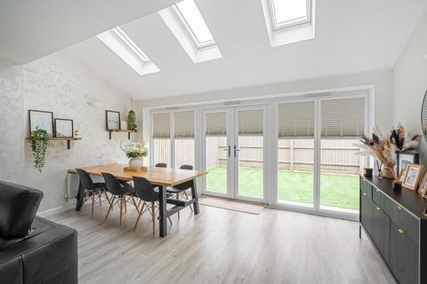 11 Conrad Mews, Northfleet, Gravesend, DA11 8FW