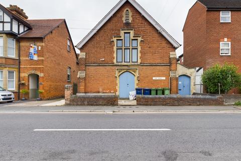 2 bedroom apartment to rent, The Annexe, Barton Road, Tewkesbury, GL20