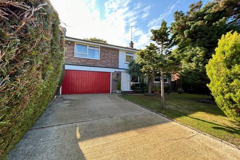 5 bedroom detached house for sale, Dukes Ride, Reading RG7