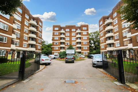 Gunnersbury Court, Bollo Lane, Acton, London W3