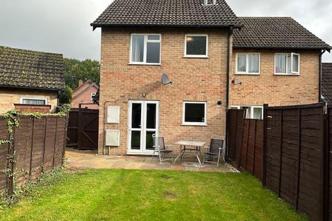 1 bedroom end of terrace house for sale, MEDWAY CLOSE, THATCHAM RG18