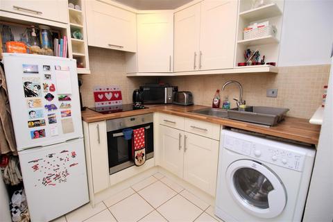 1 bedroom flat for sale, Falcon Way, Watford WD25