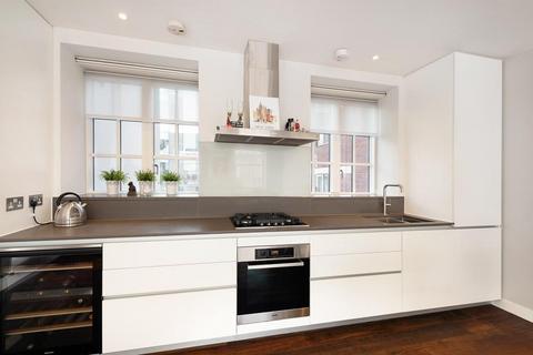 3 bedroom flat to rent, Picton Place, Marylebone, London, W1U