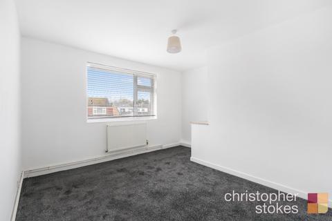 2 bedroom maisonette for sale, Shalcross Drive, Cheshunt, Waltham Cross, Hertfordshire, EN8 8UX