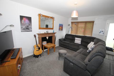 17 Cuckoo Drive, Heathfield, TN21 8AR