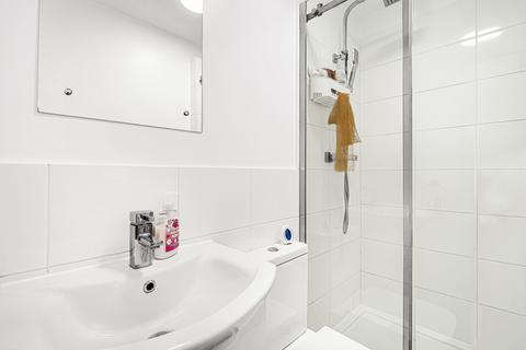 110 Brighton Road, South Croydon, CR2 6AD