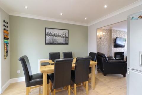 35 Farnaby Drive, High Green, Sheffield, S35 4NY