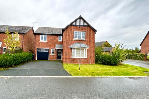 4 bedroom detached house to rent, Oaks Close, Aston, Nantwich