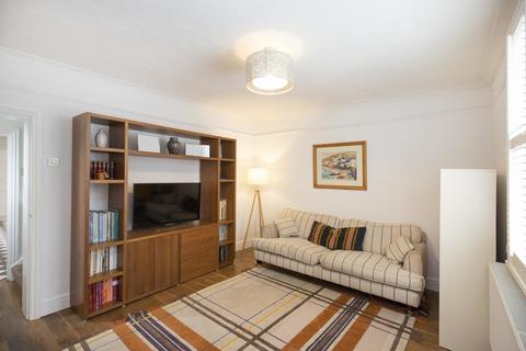 28 Minerva Road, Kingston Upon Thames, KT1 2QA