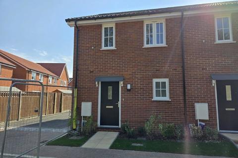 2 bedroom terraced house for sale, Queens Road, Bacton