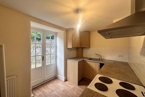 2 bedroom townhouse to rent, Querns Lane, Cirencester