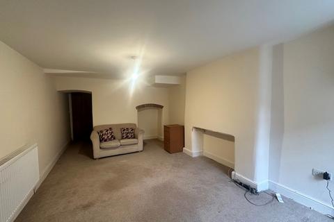 2 bedroom townhouse to rent, Querns Lane, Cirencester