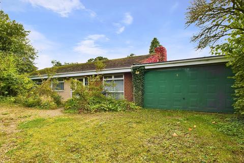 Trebarfoote, 5 Village Way, Aylesbeare, Exeter, EX5 2FD