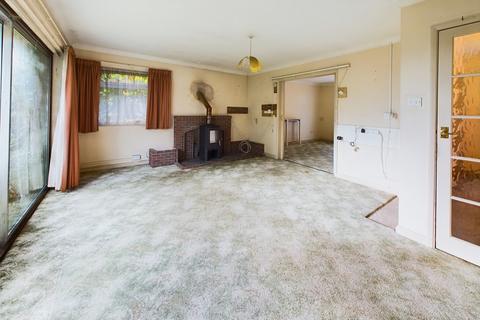 Trebarfoote, 5 Village Way, Aylesbeare, Exeter, EX5 2FD
