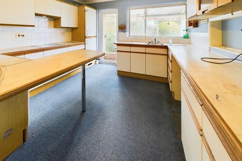 Trebarfoote, 5 Village Way, Aylesbeare, Exeter, EX5 2FD