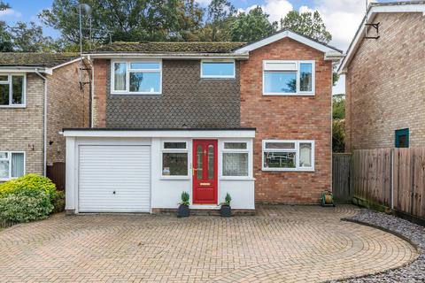 5 bedroom detached house for sale, Plovers Way, Bury St. Edmunds IP33