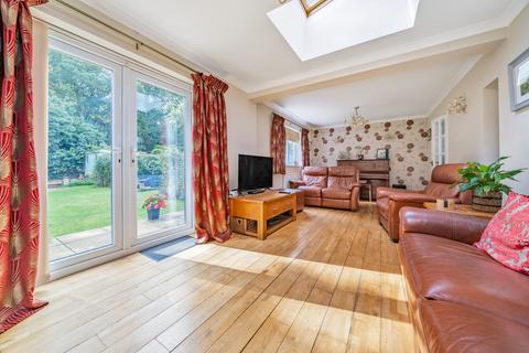 5 bedroom detached house for sale, Plovers Way, Bury St. Edmunds IP33