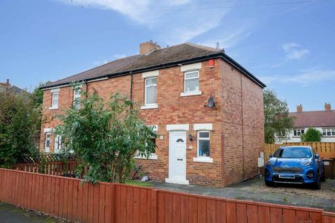 3 bedroom semi-detached house for sale, Ferndale Road, Penshaw DH4