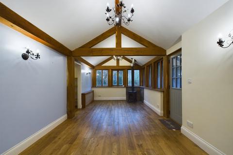 4 bedroom barn conversion to rent, Plymouth PL7