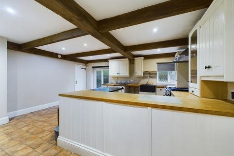 4 bedroom barn conversion to rent, Plymouth PL7