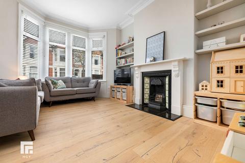 33 Australia Road, Cardiff, CF14 3BZ