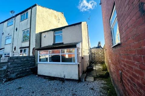 2 bedroom cottage to rent, Church Road, Halliwell, Bolton