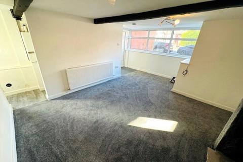 2 bedroom cottage to rent, Church Road, Halliwell, Bolton