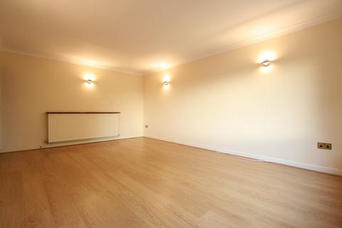 2 bedroom apartment to rent, Northwood HA6