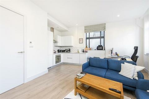 1 bedroom apartment to rent, Cambridge House, Wood Green, London