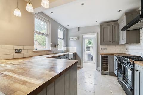 5 bedroom semi-detached house for sale, Longlands Road, Sidcup DA15