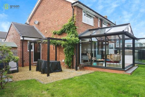13 Breeden Drive, Curdworth, Sutton Coldfield, B76 9HL