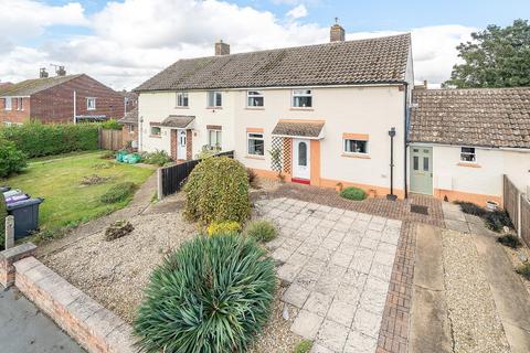 3 bedroom semi-detached house for sale, Tennyson Gardens, Horncastle